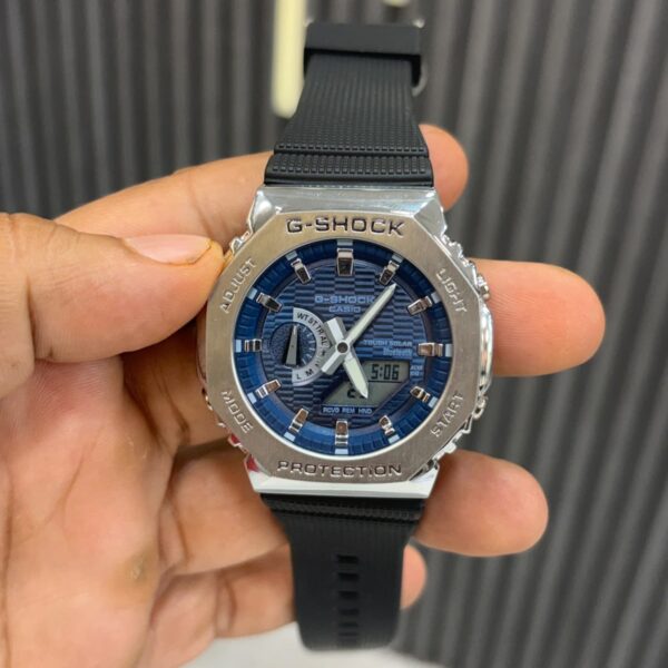 G-SHOCK D 2100 blue dial ( with og box )
