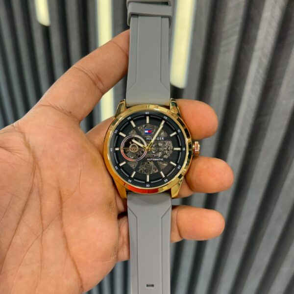 TOMMY BLACK GOLDEN DIAL GREY SILICON STRAP